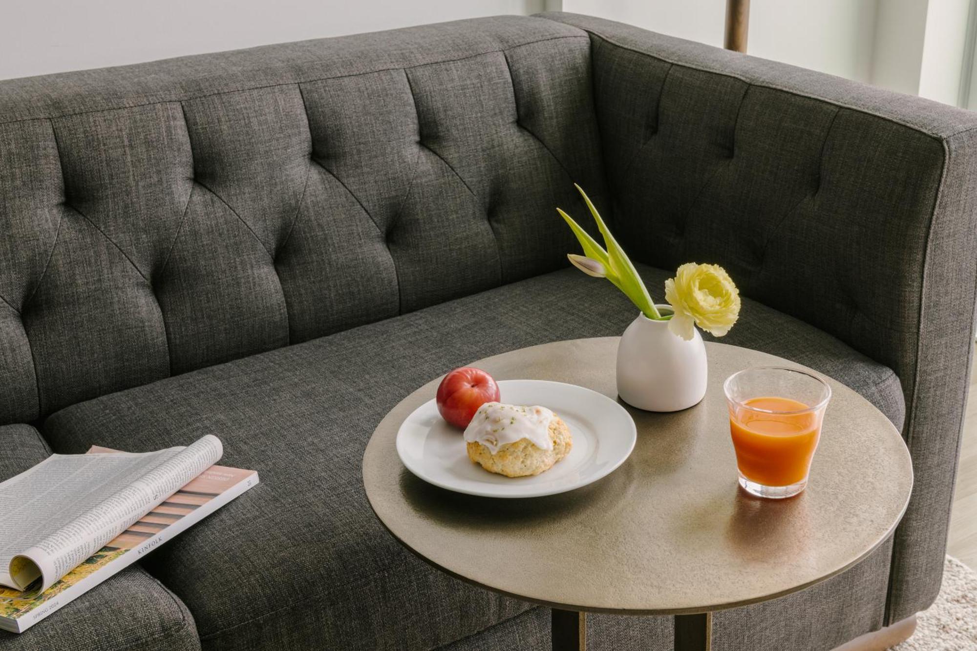 Yelo Lumiere Powered By Sonder Hotel Cannes Ruang foto