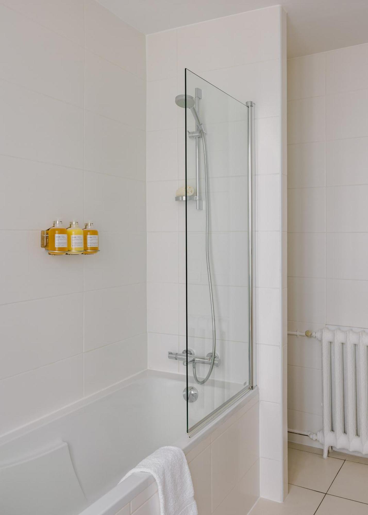 Yelo Lumiere Powered By Sonder Hotel Cannes Ruang foto