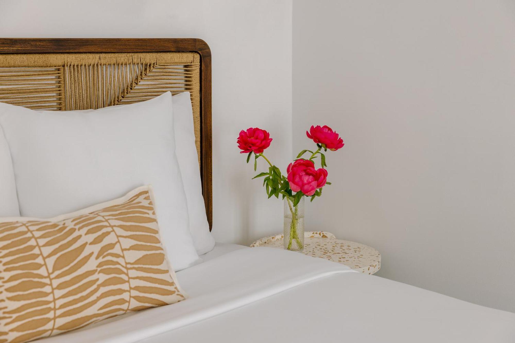 Yelo Lumiere Powered By Sonder Hotel Cannes Ruang foto