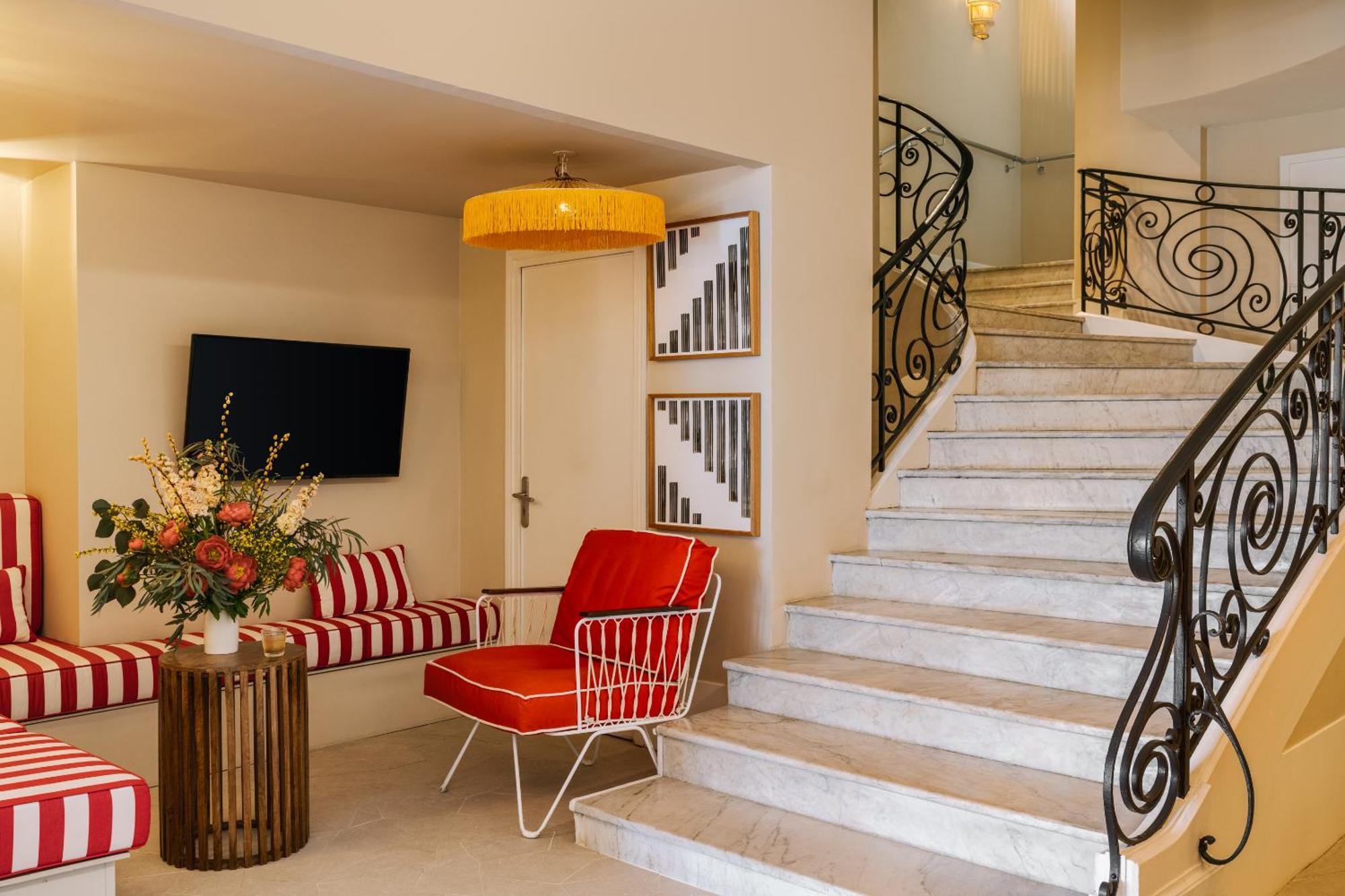 Yelo Lumiere Powered By Sonder Hotel Cannes Bagian luar foto