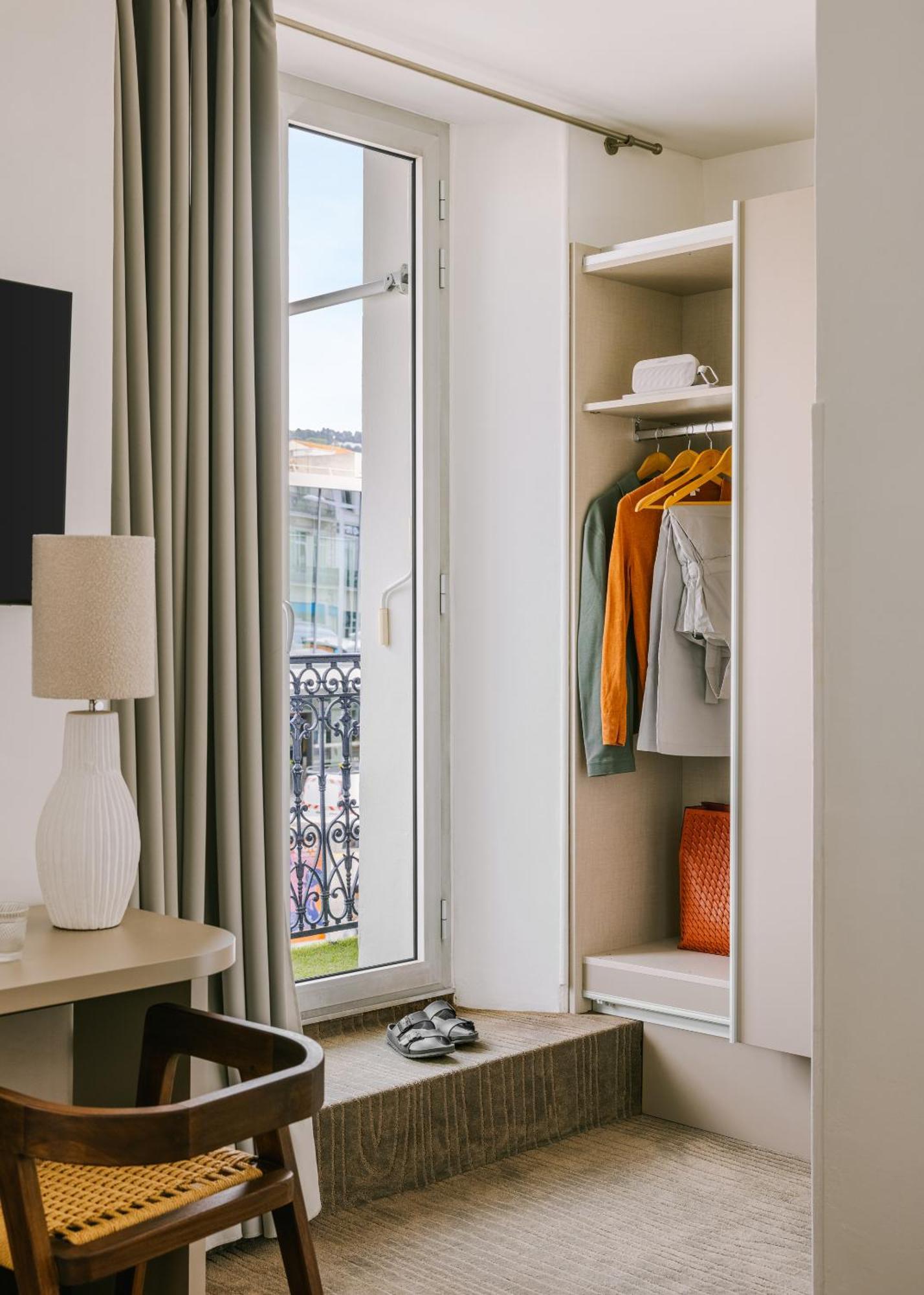 Yelo Lumiere Powered By Sonder Hotel Cannes Ruang foto